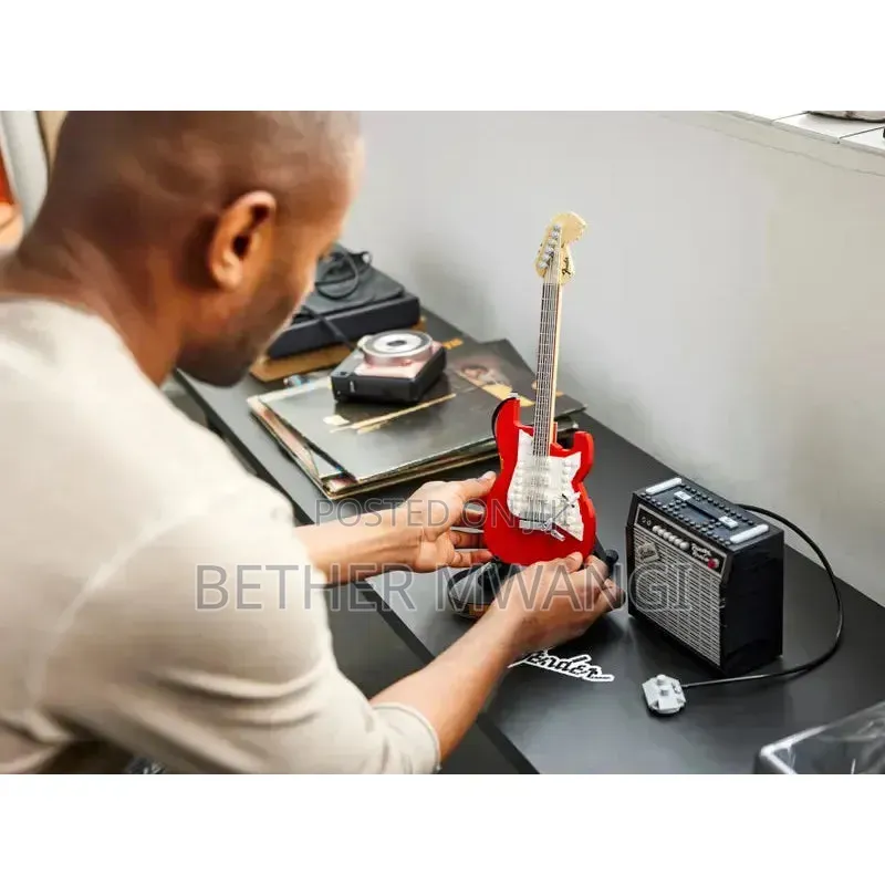 Lego Ideas Fender Stratocaster