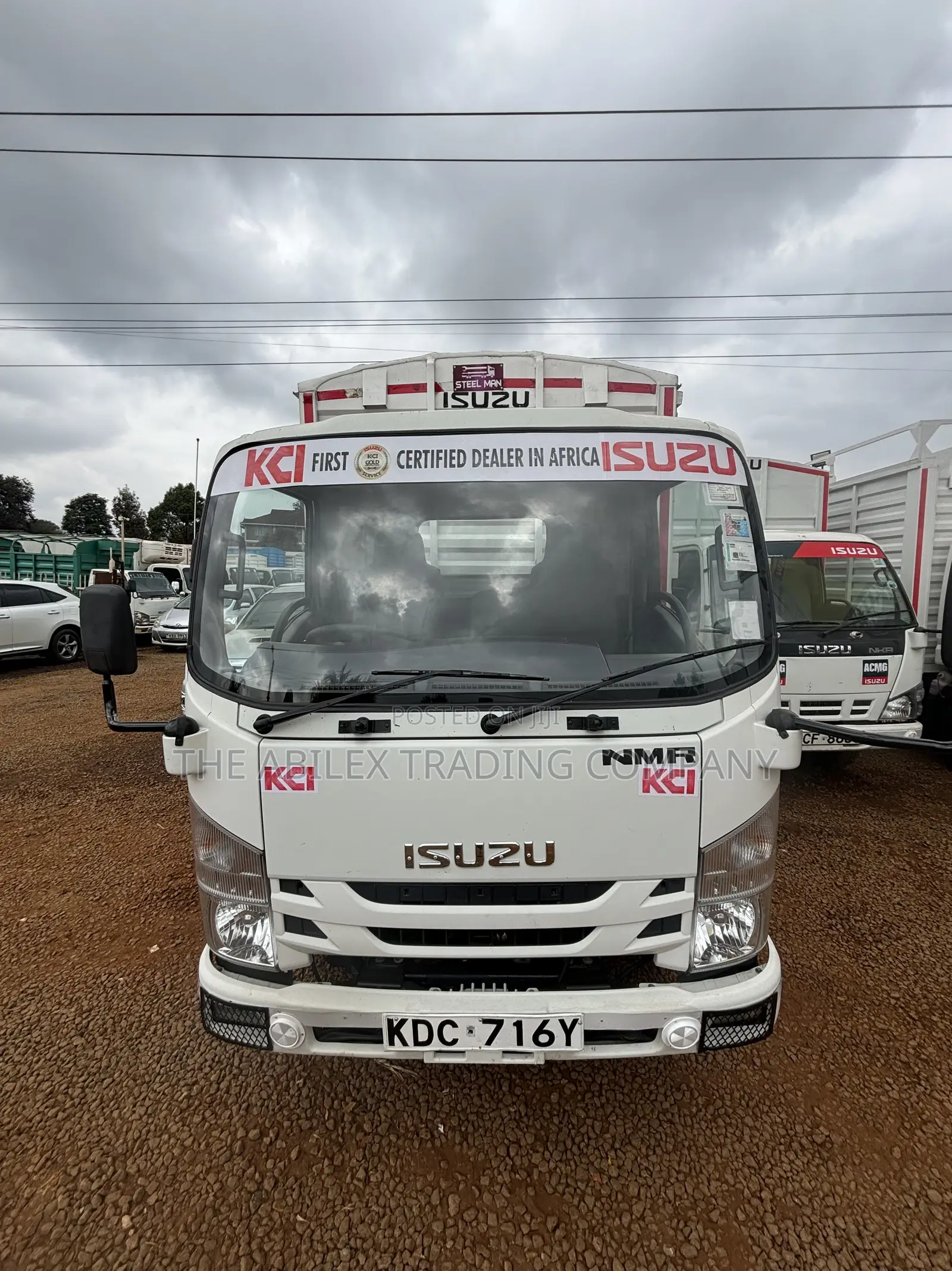 Isuzu NMR KDC 2022 White