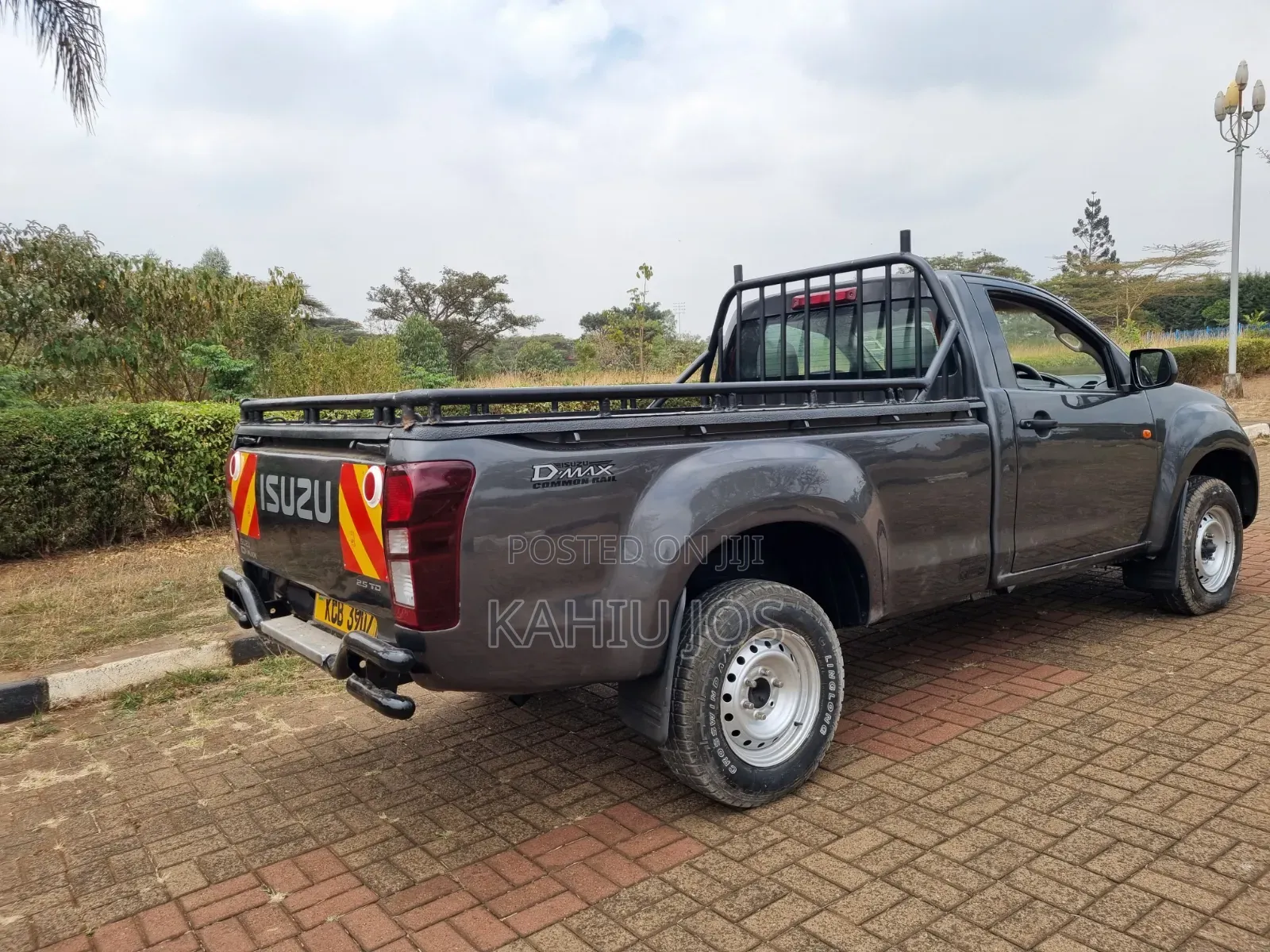 Isuzu D-MAX 2014