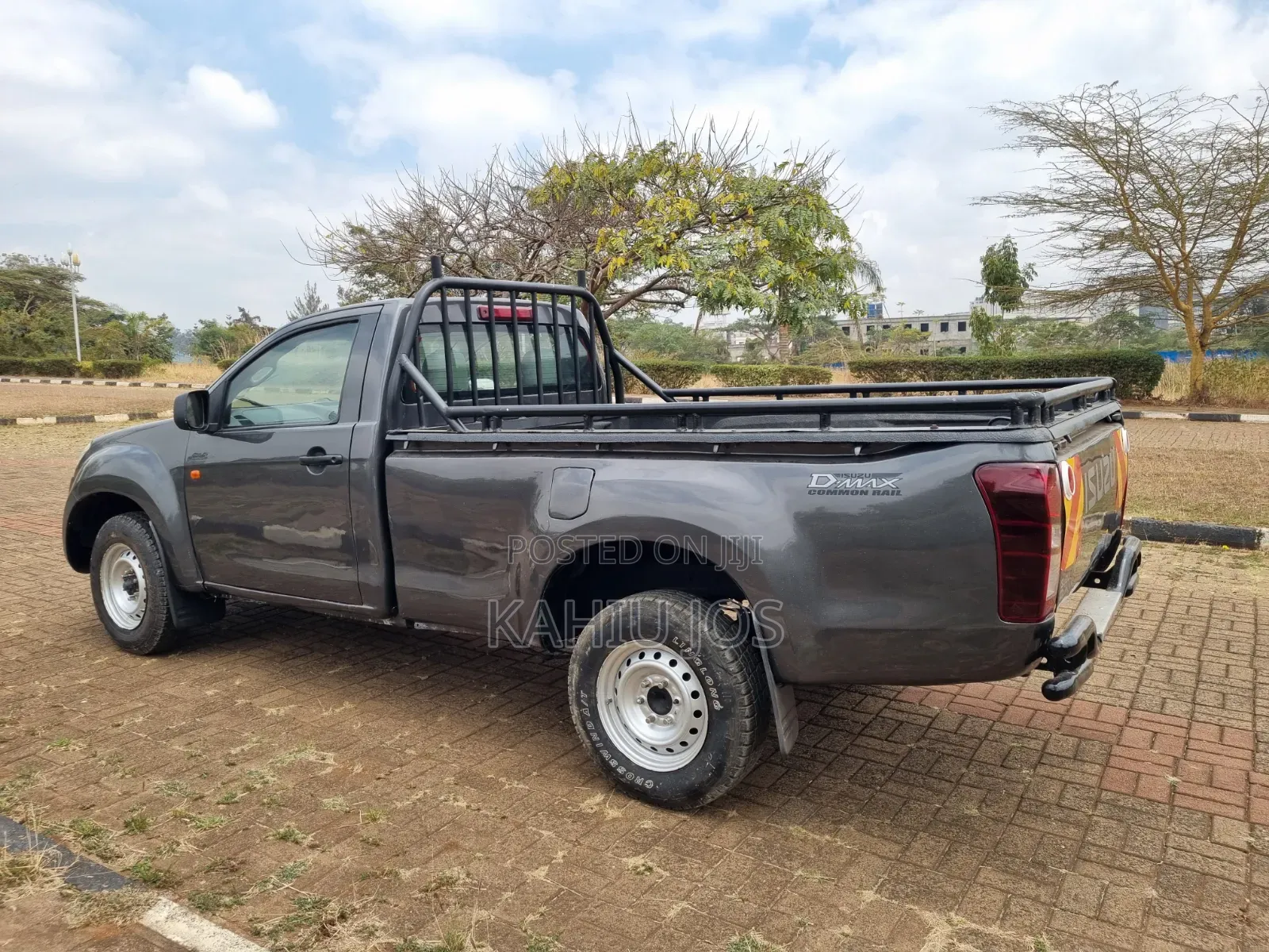 Isuzu D-MAX 2014