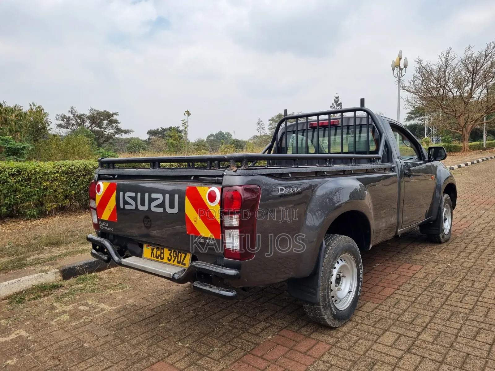 Isuzu D-MAX 2014