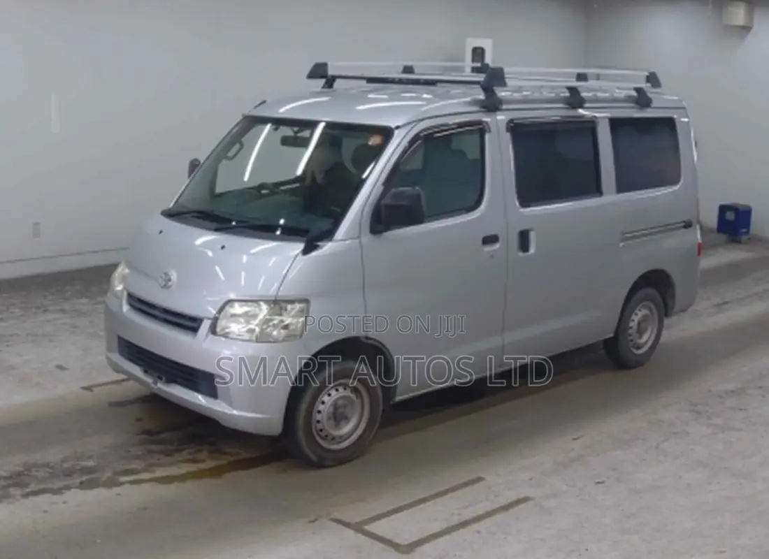 Toyota TownAce 2019 Silver