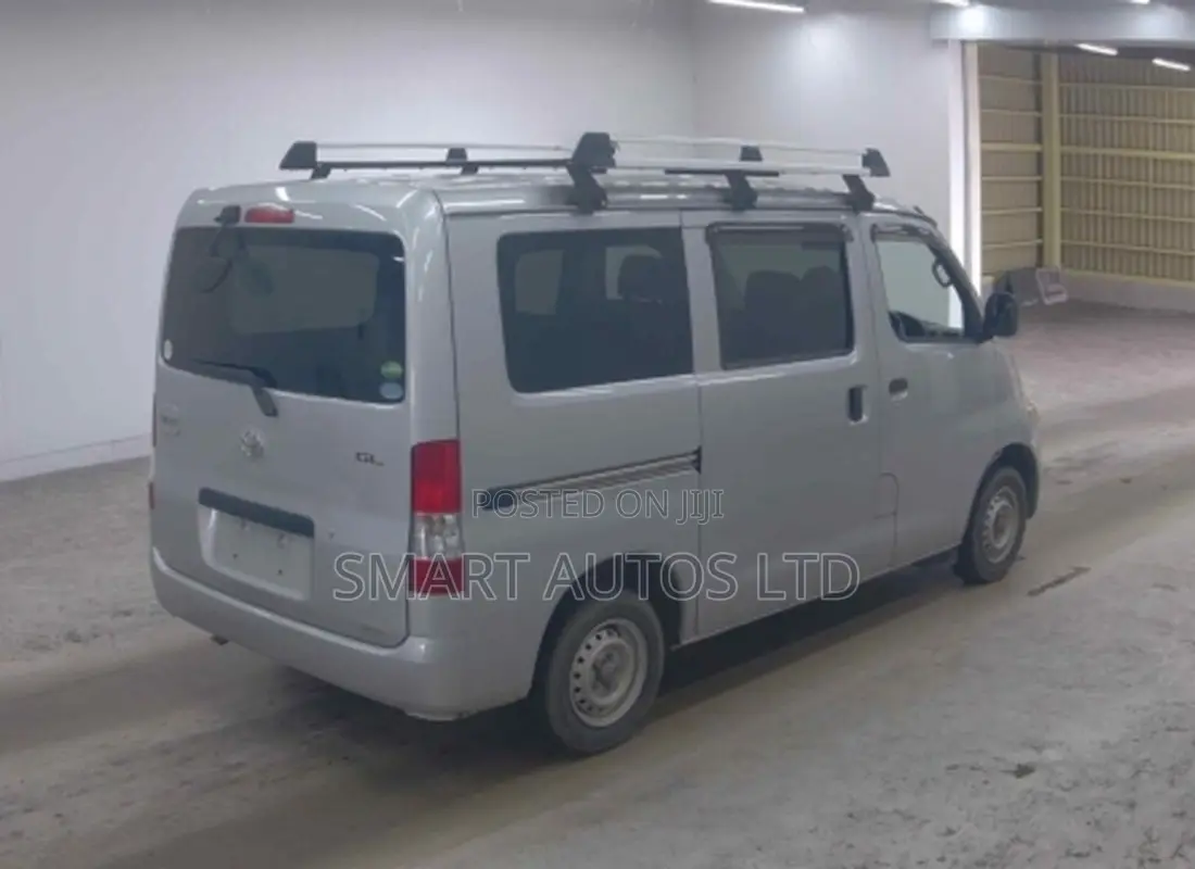 Toyota TownAce 2019 Silver