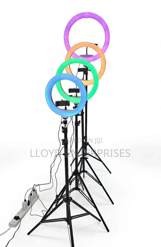 *3 Coloured Lighting Options* *Ring Light - main view