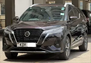Nissan Kicks 2020 Brown