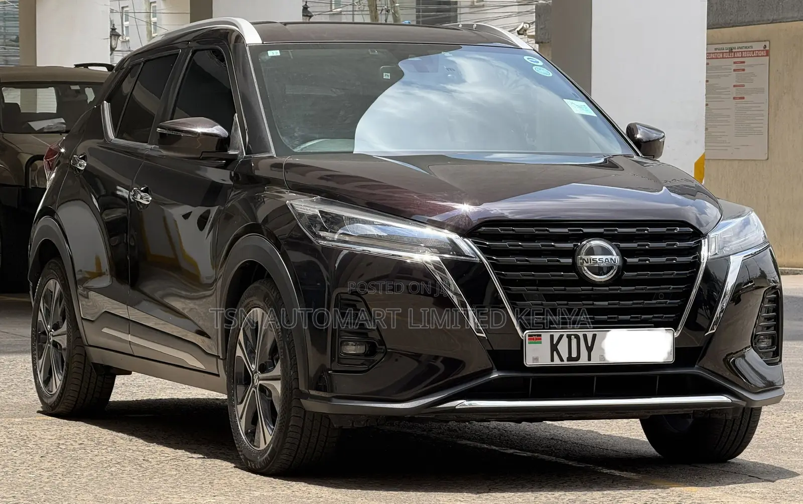 Nissan Kicks 2020 Brown