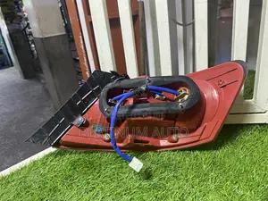 Rear Light Toyota Mark 2005
