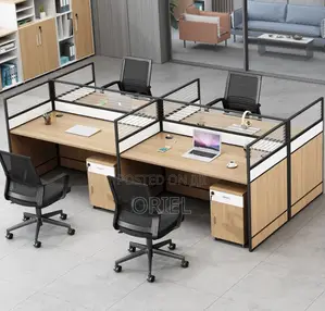 Office Workstation 4-Seater Workstation Table