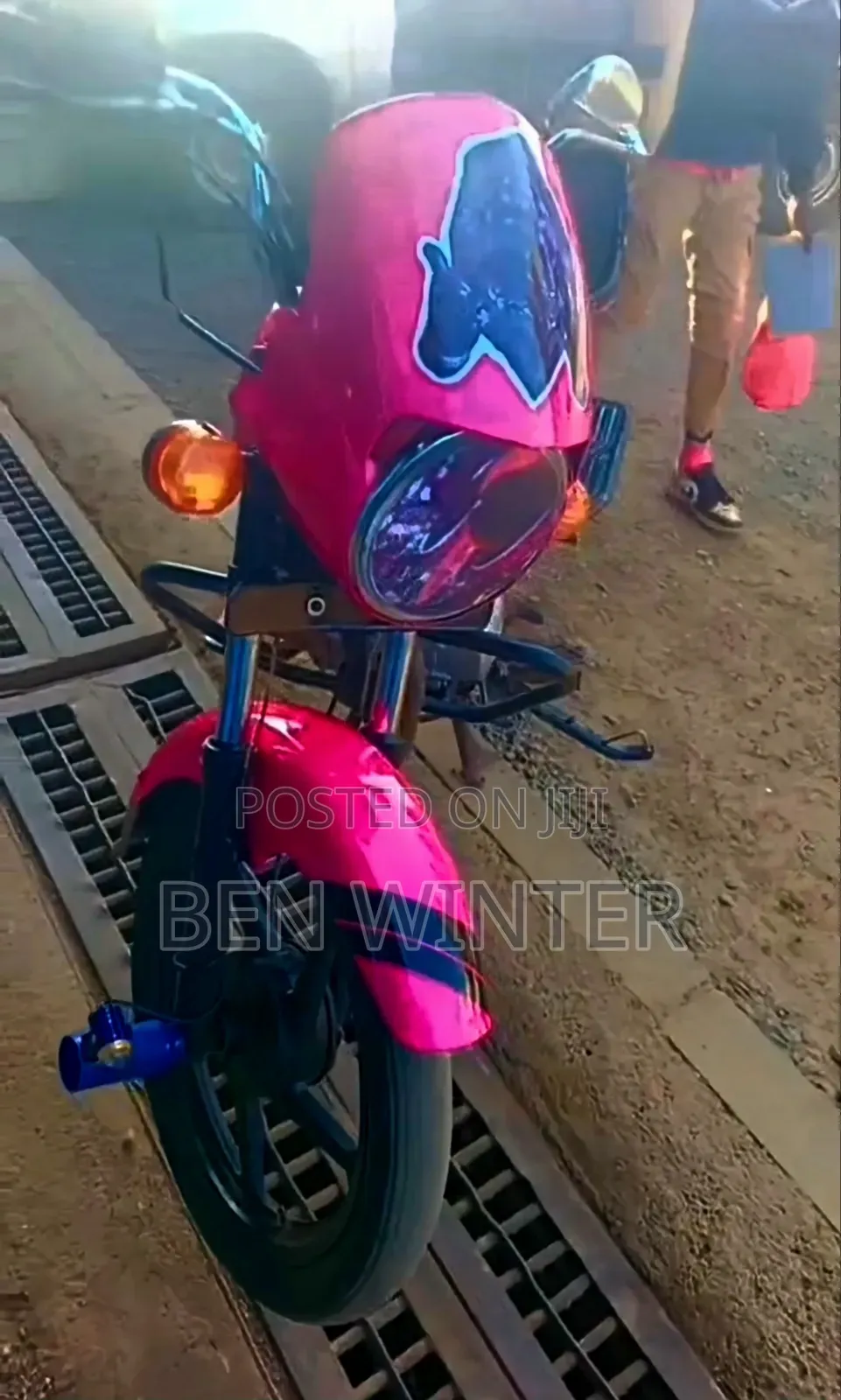 Bajaj Boxer 150 UG 2022 Pink