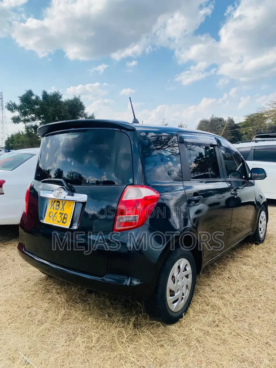 Toyota Ractis 2006 Black