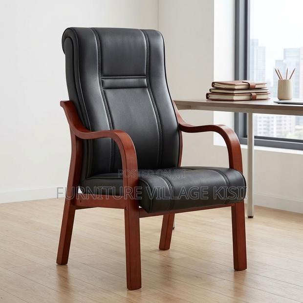 Executive Leather Visitor Seat - thumbnail 15