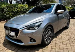 Mazda Demio 2016 Silver