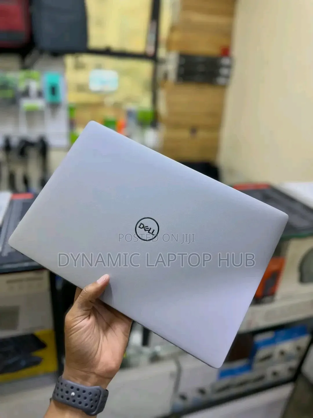 Laptop Dell Latitude 5310 8GB Intel Core i7 SSD 256GB