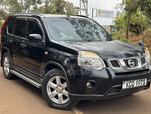 Nissan X-Trail 2012 Black