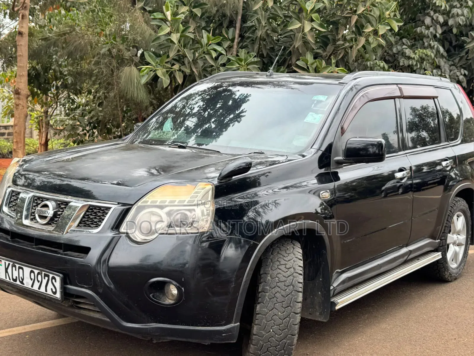 Nissan X-Trail 2012 Black