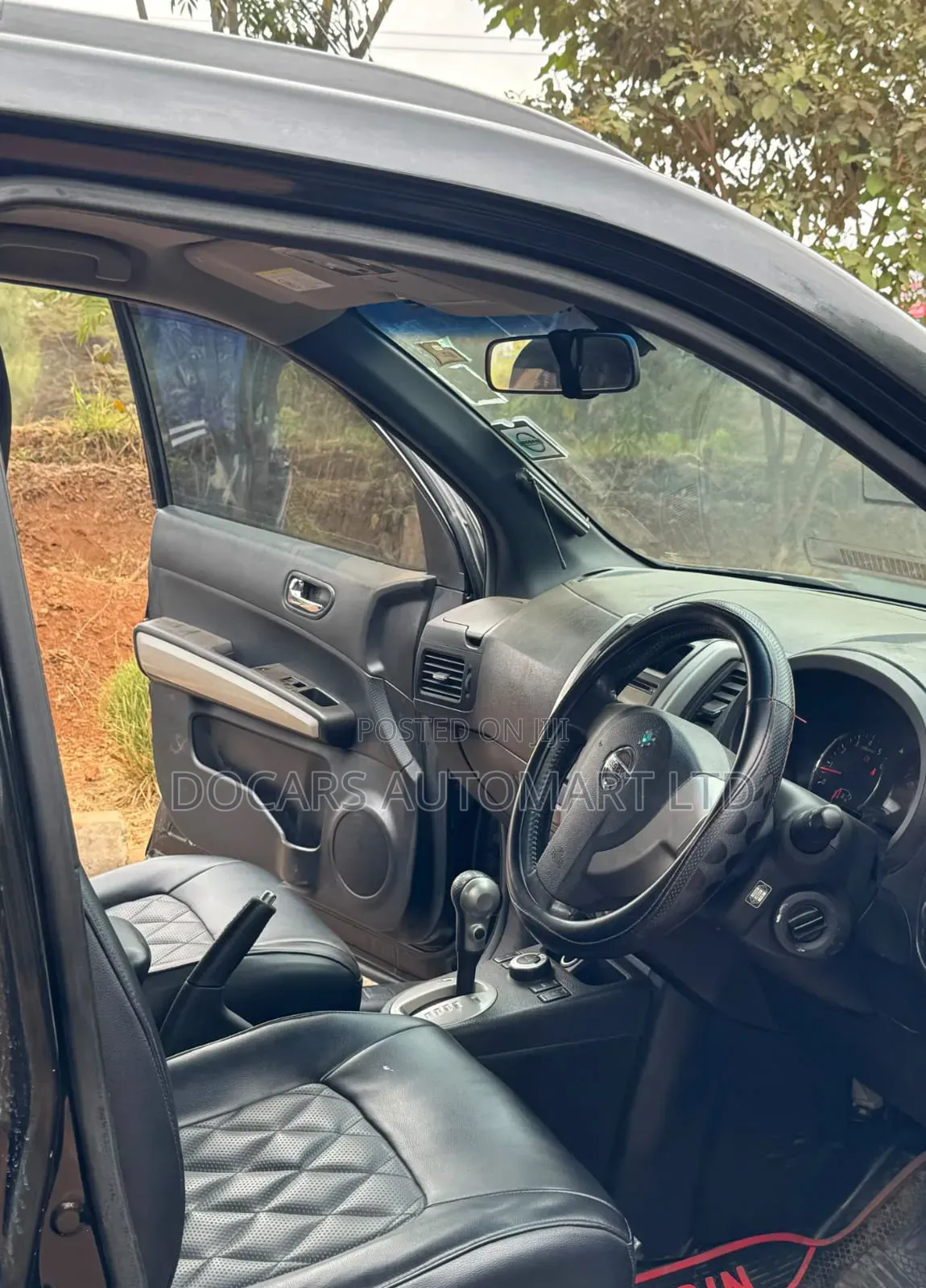 Nissan X-Trail 2012 Black
