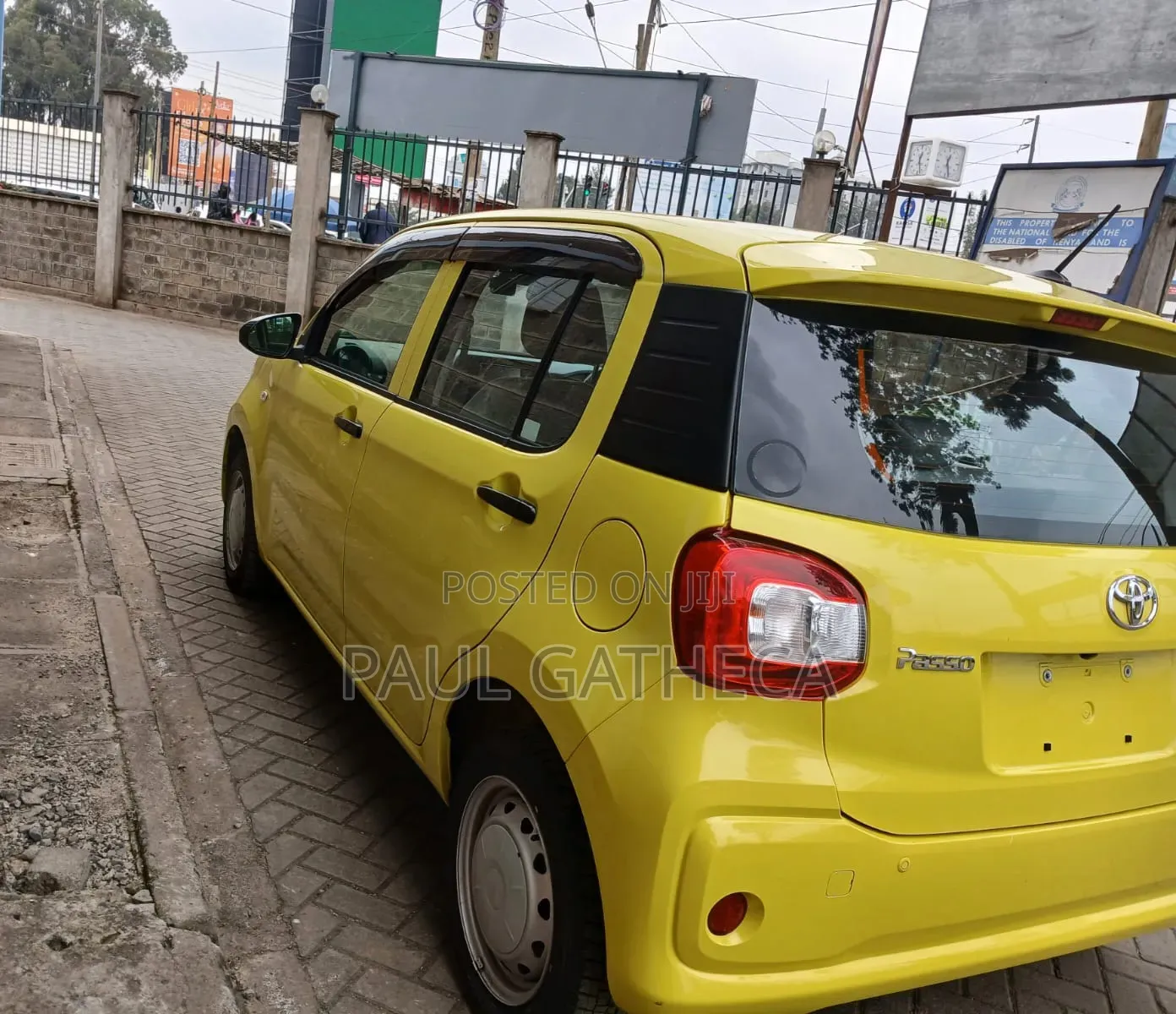 Toyota Passo 2018 Yellow