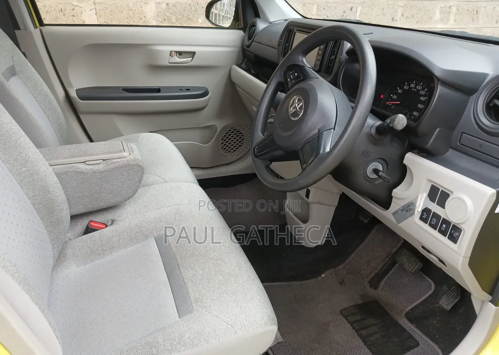 Toyota Passo 2018 Yellow