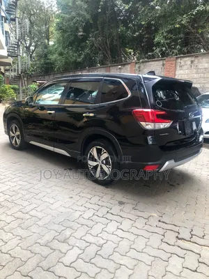 Subaru Forester 2019 Black