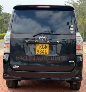 Toyota Voxy 2011 Black