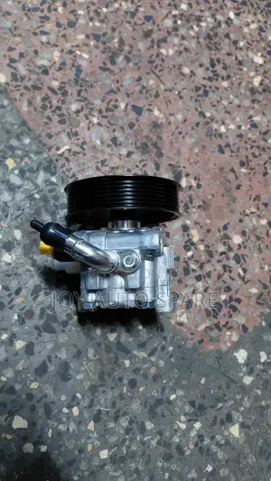 Noah, Voxy, RAV4/Harrier 1az/2az Steering Pump