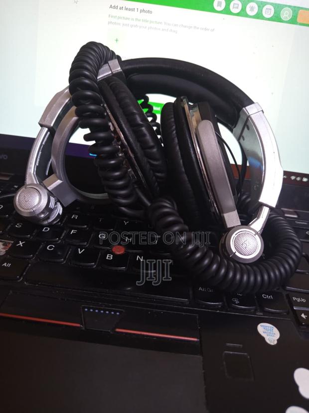 Pioneer Headphones - main view