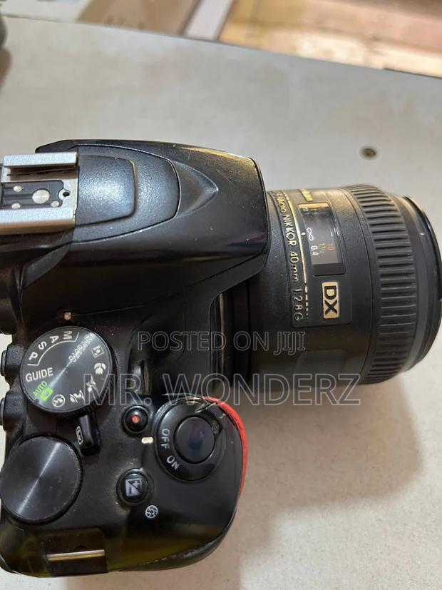 Nikon D3500 - thumbnail 3
