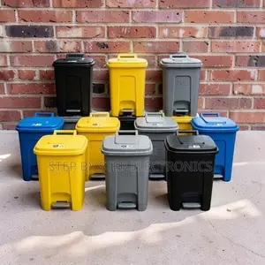 Retailer Prices 30L Litres Hard Plastic Waste Garbage Dust Pedal Bin