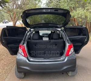 Toyota Vitz 2013 Gray