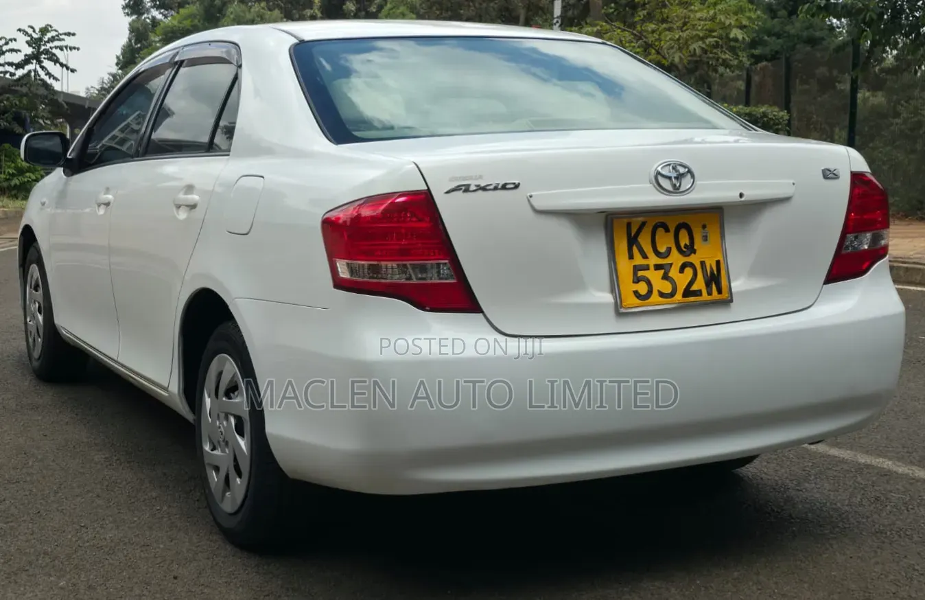 Toyota Axio 2011 White