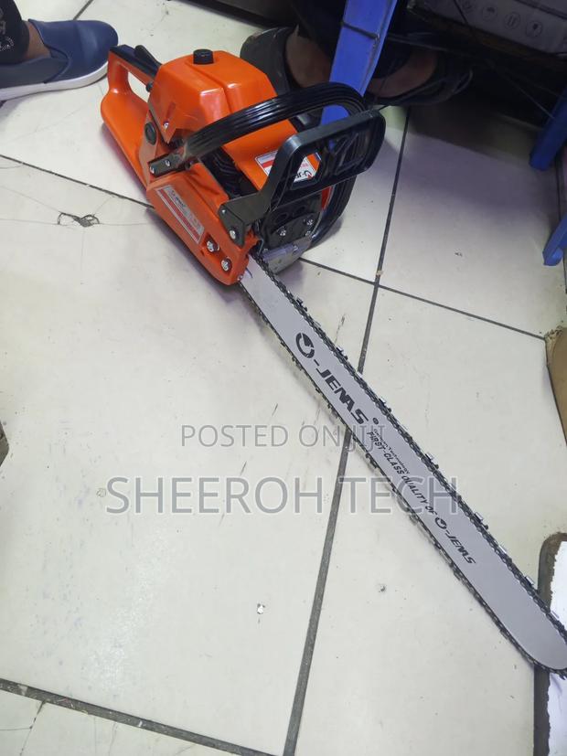 Gasoline Chainsaw Machine - main view