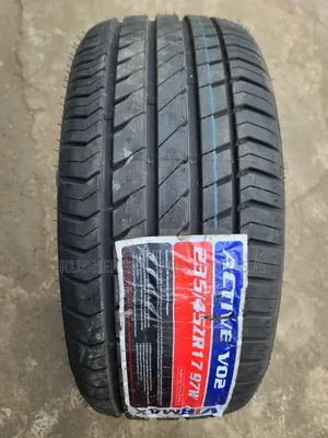 235 /45 R17 Vinmax Tyres 97w Active V02
