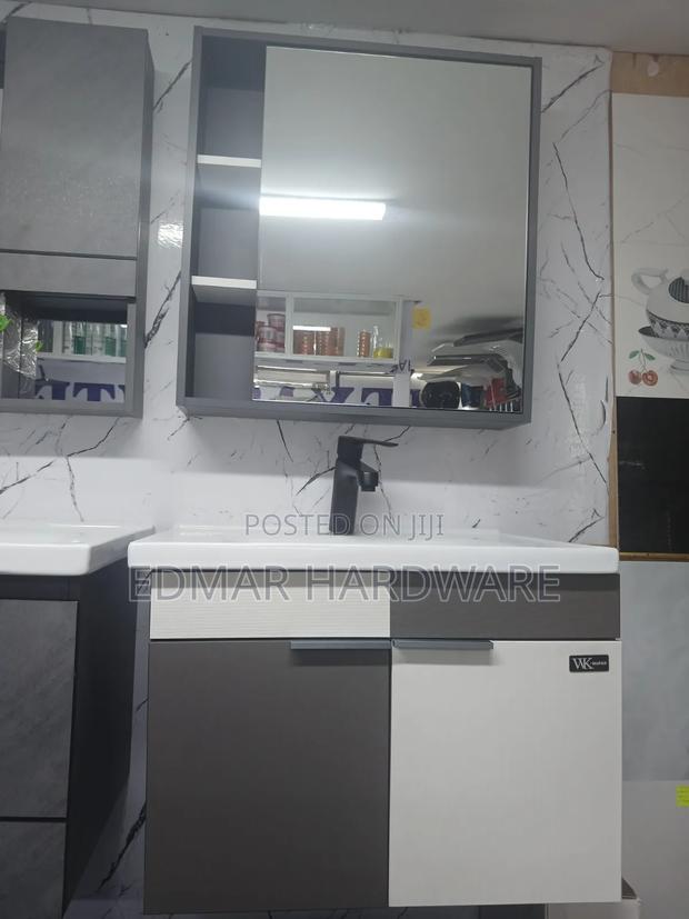60cm Vanity - main view
