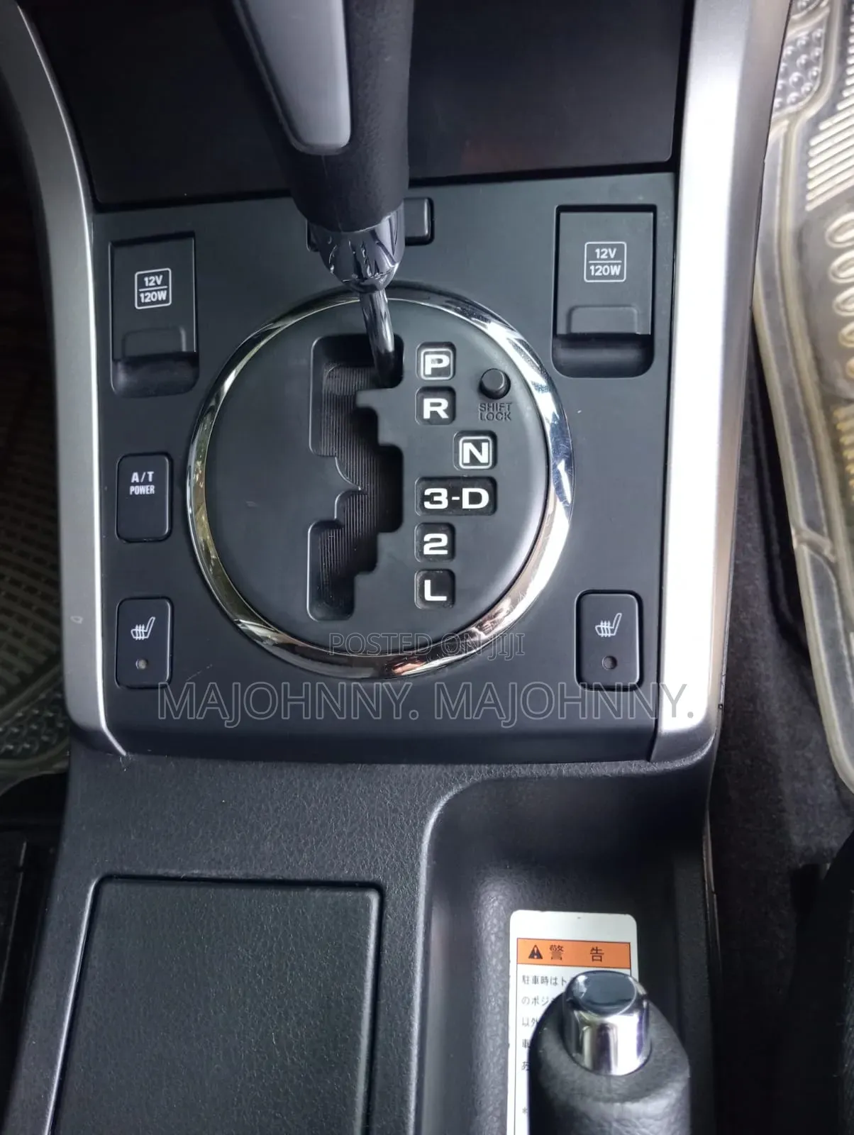 Suzuki Escudo 2012 White
