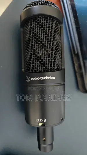 Great Studio Micro - Audio Technica AT2050 Multi Pattern Condenser