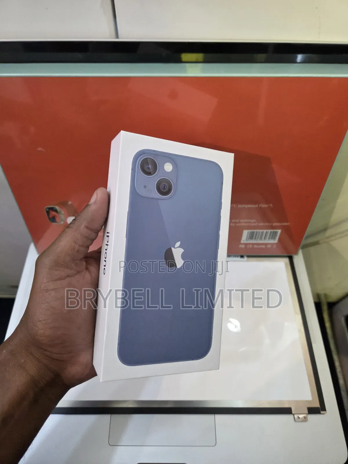 New Apple iPhone 13 256 GB Blue