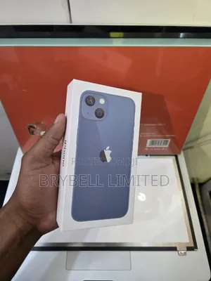 New Apple iPhone 13 256 GB Blue