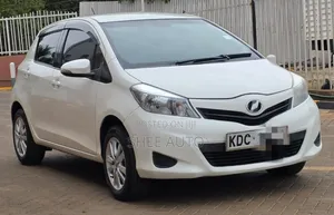 Toyota Vitz 2013 White
