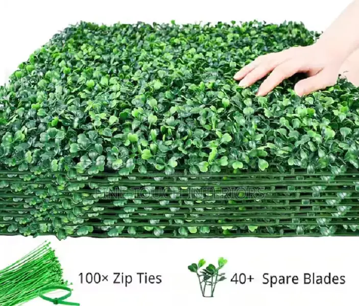 Artificial Hedge Panels for Balcony Décor