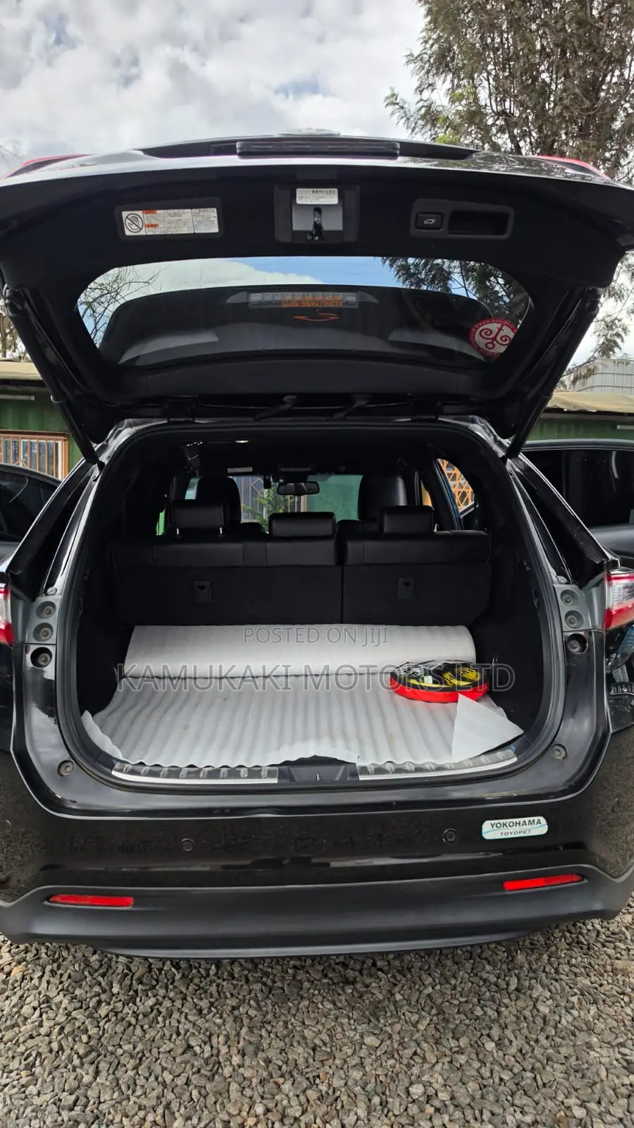 Toyota Harrier 2.5 Hybrid 4WD 2018 Black