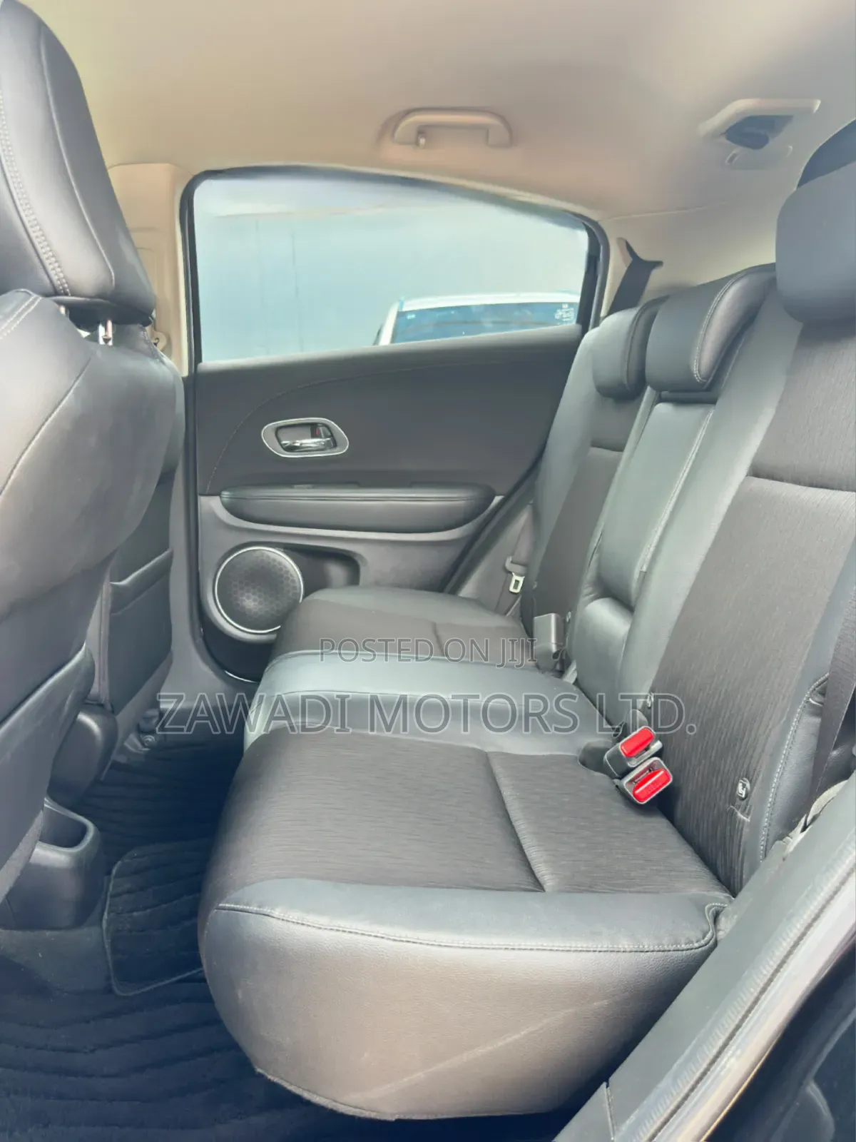 Honda Vezel 1.5 Hybrid 2WD 2019 Black