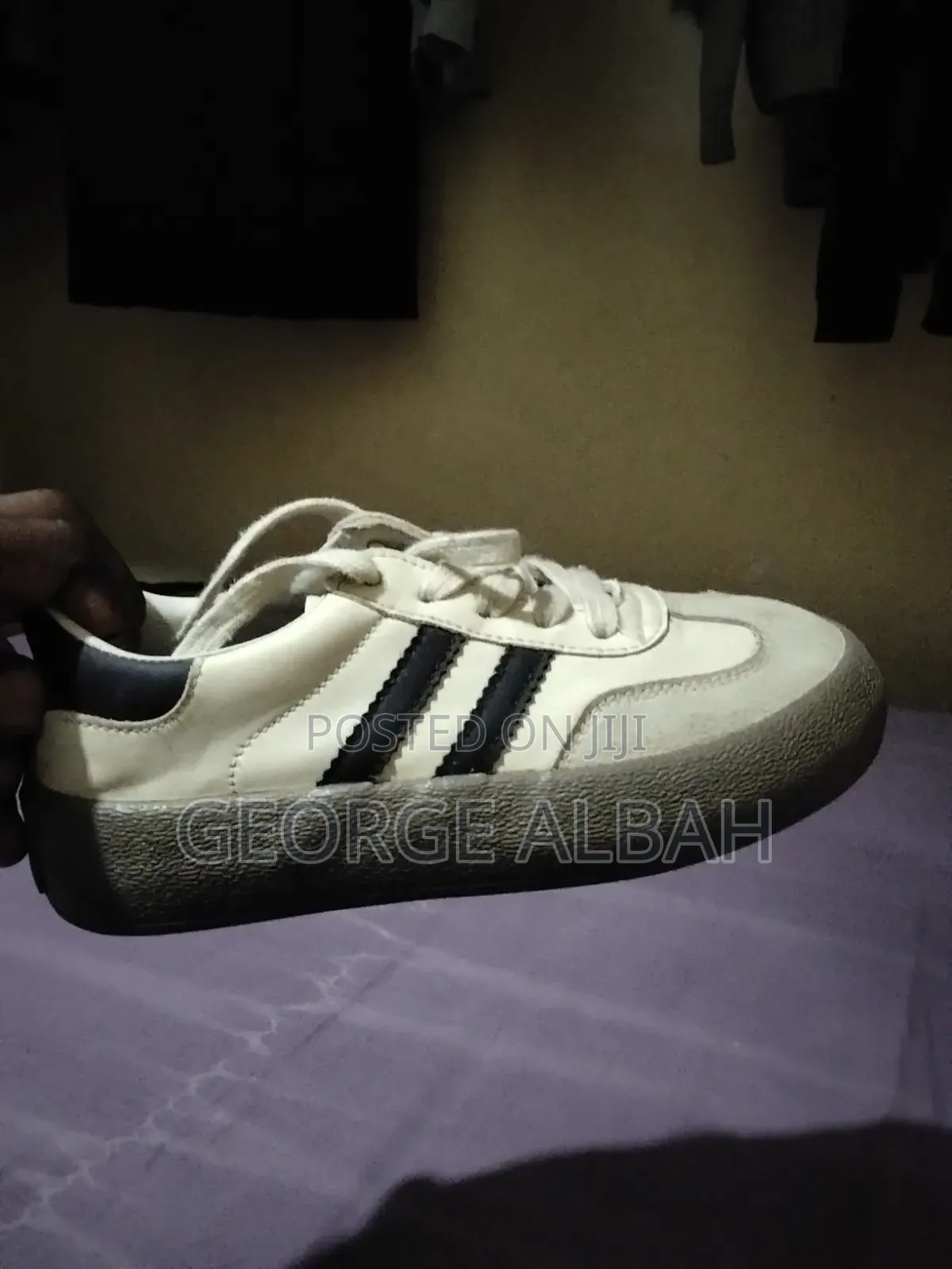 Mtumba Sneakers