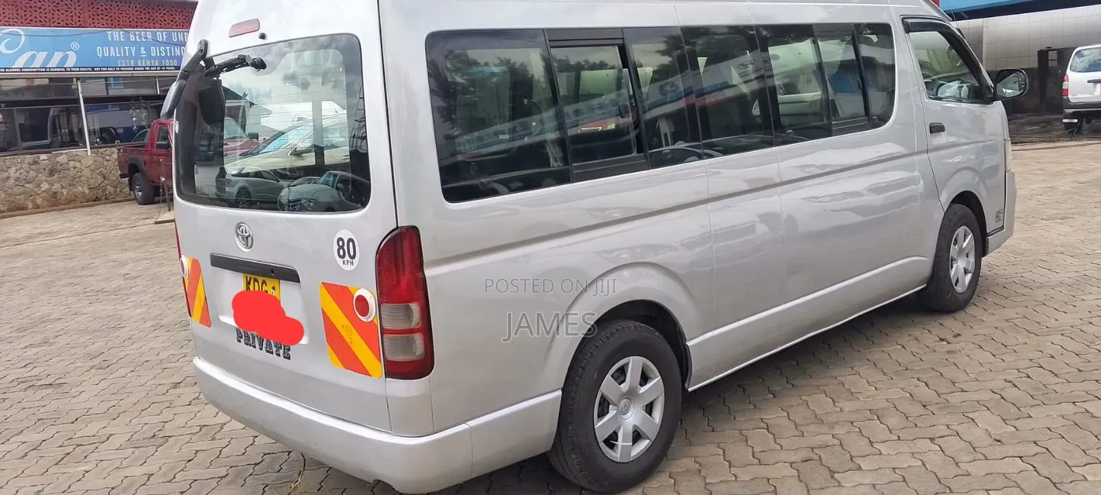 Toyota HiAce 2014 Silver