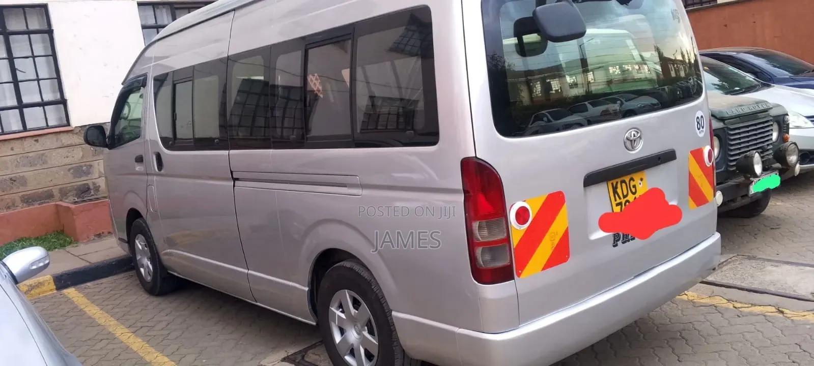 Toyota HiAce 2014 Silver