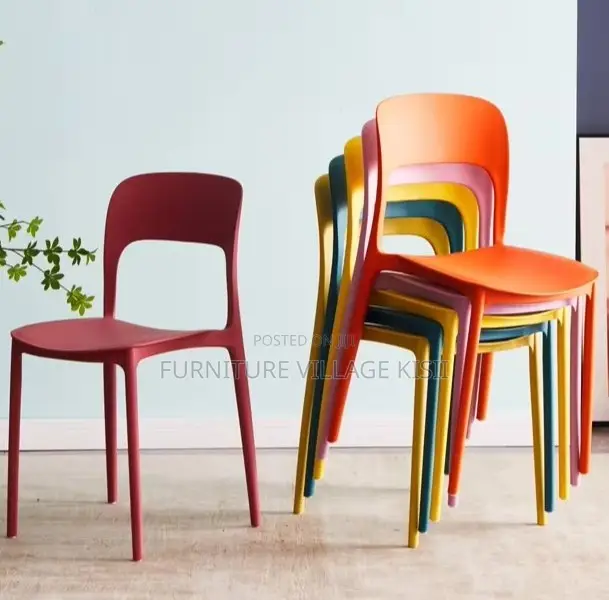 Office Chair; Retro Plastic Visitors Chair.
