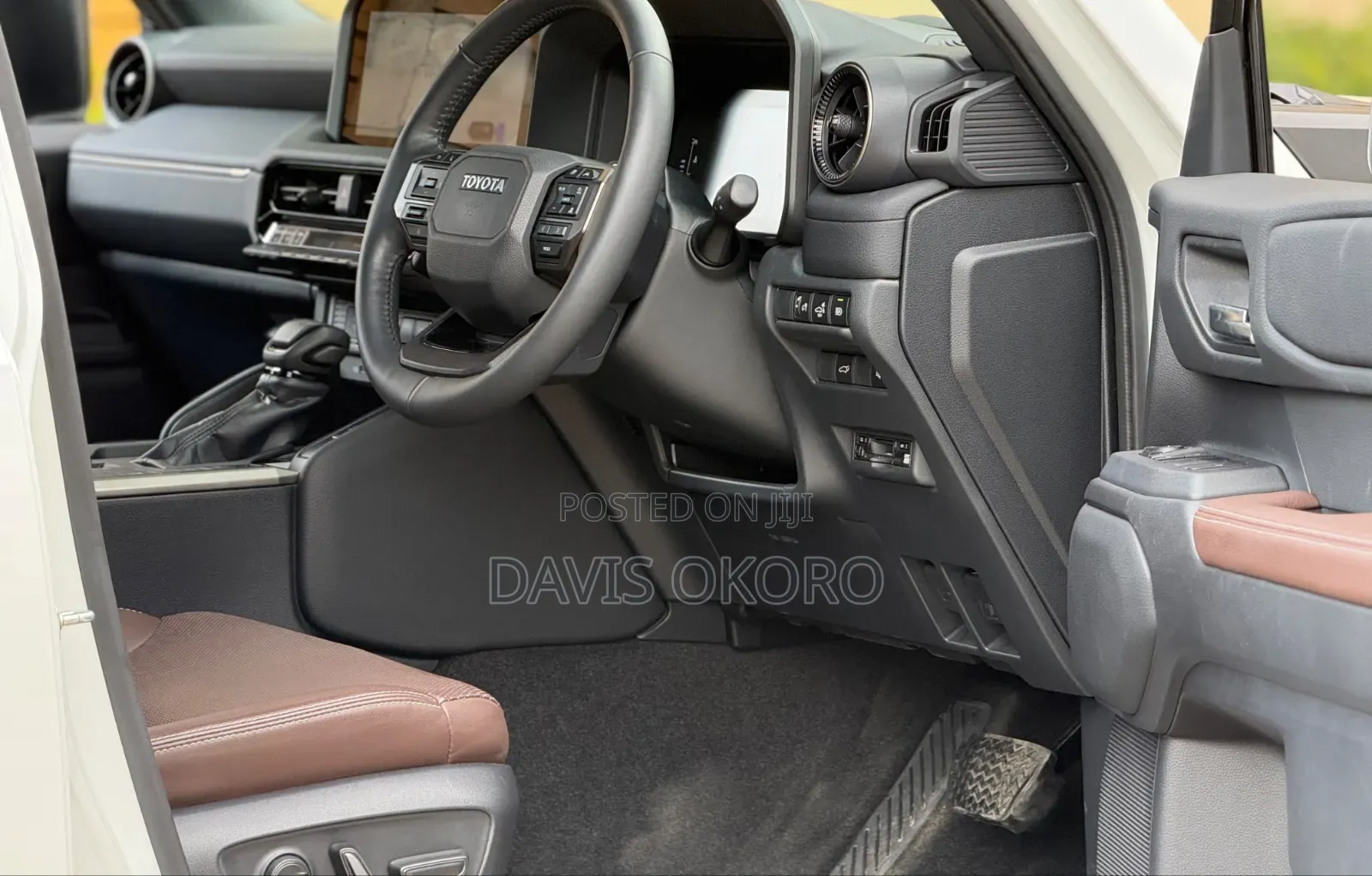 Toyota Land Cruiser 2024 White