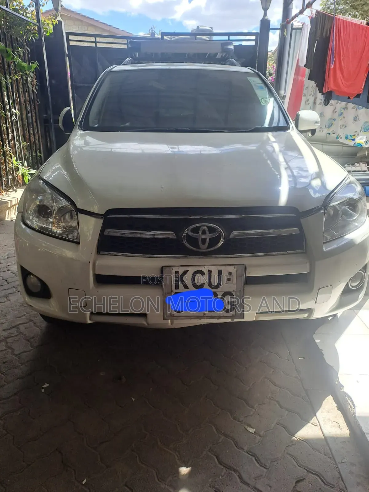 Toyota RAV4 2012 White