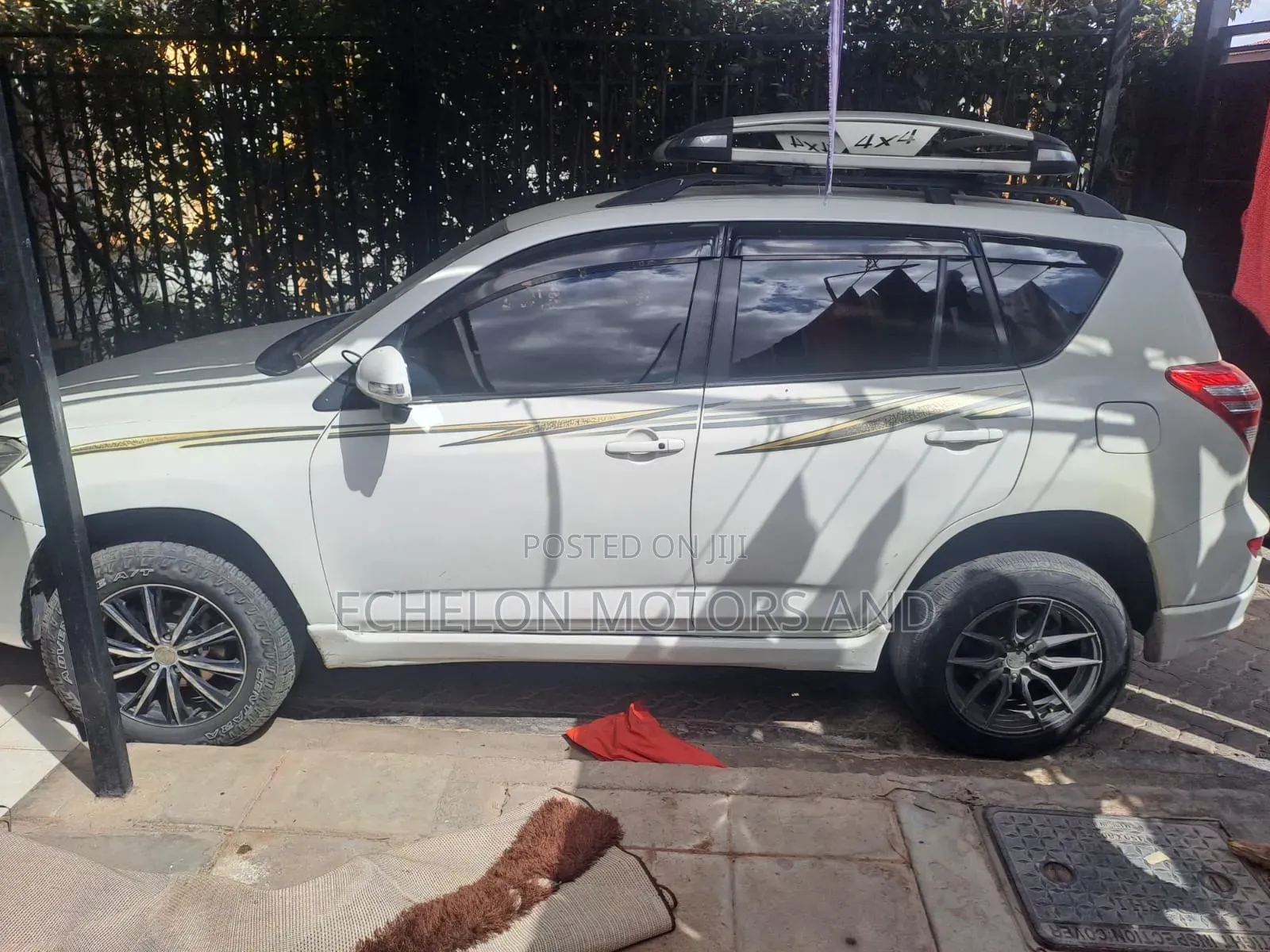 Toyota RAV4 2012 White