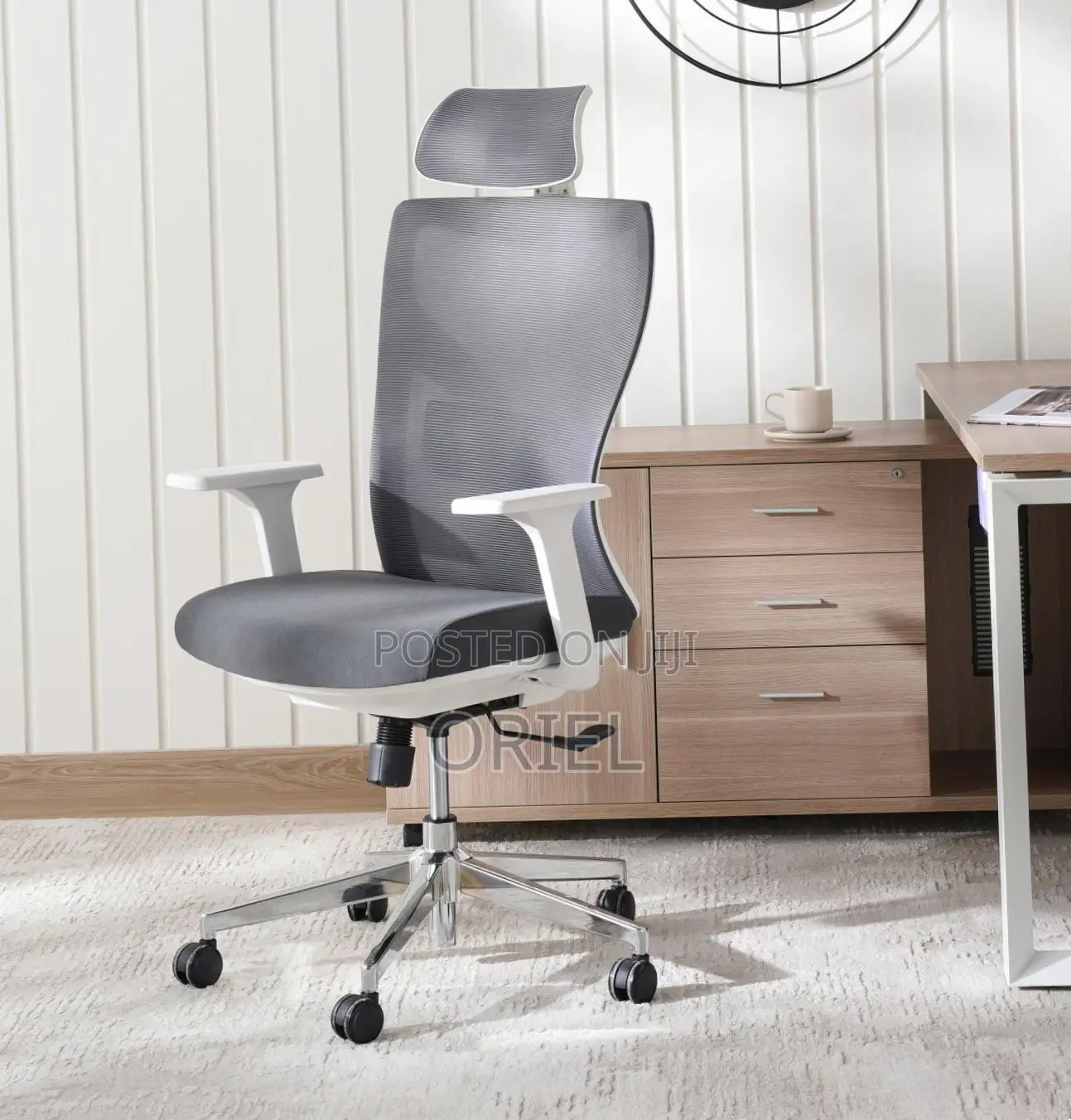 Office Chair : Orthopedic Gray Staff Chair
