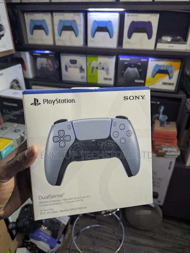 Sony Playstation 5- Sterling Silver Dual Sense - thumbnail 2